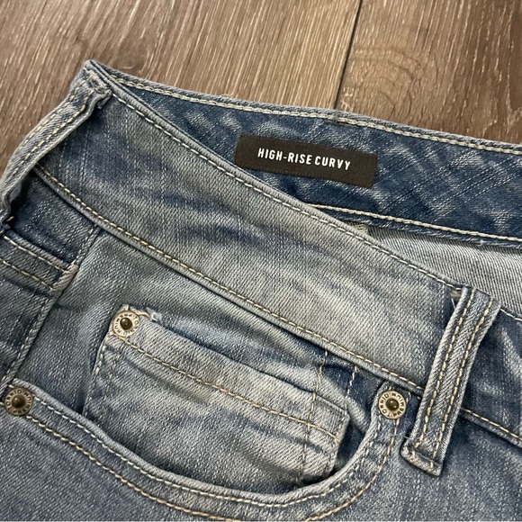 TORRID High Rise Curvy Skinny Jean - Light Wash Size 24T - Picture 9 of 11